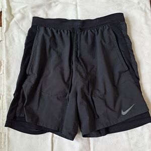 Nike Black Athletic Shorts Lightweight Breathable